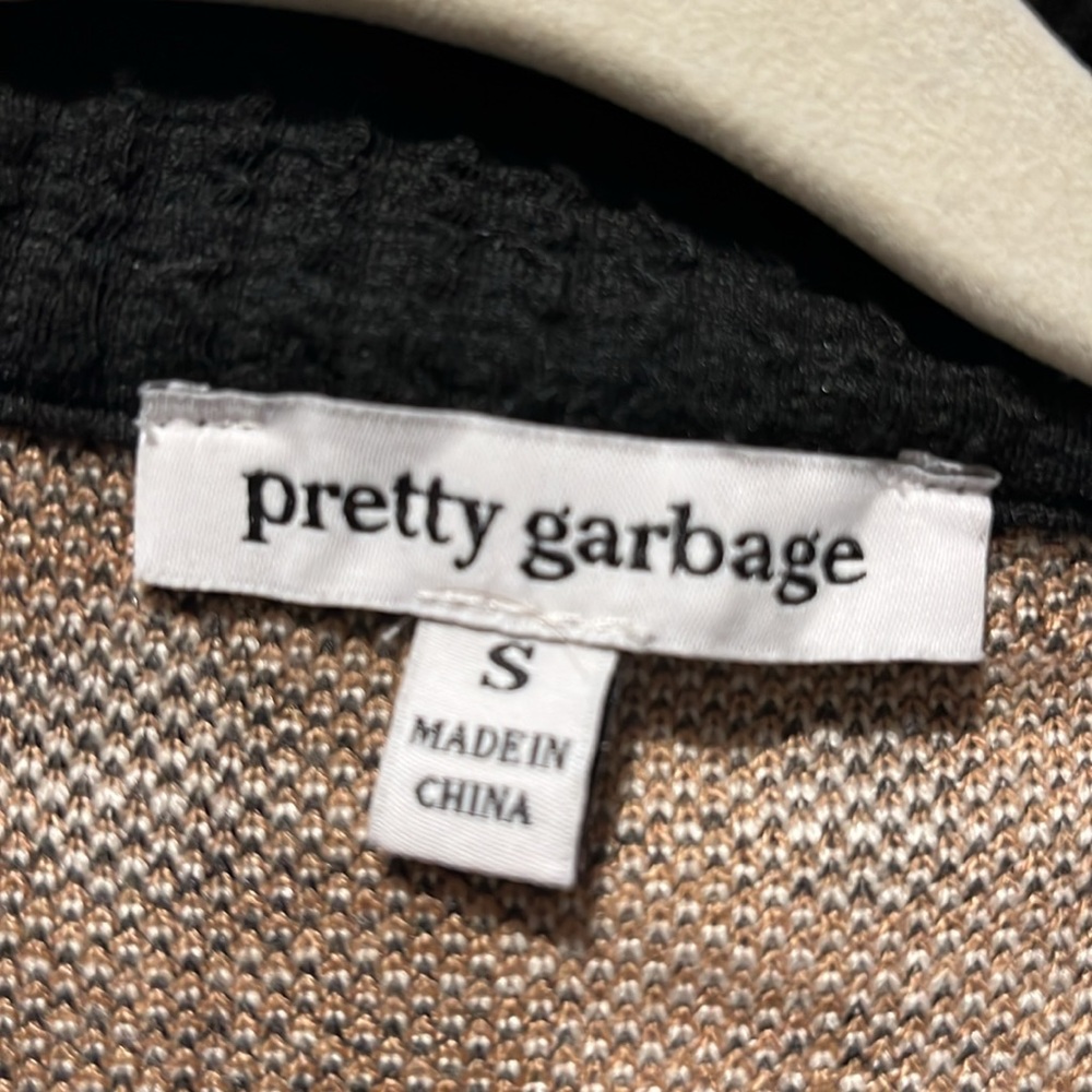 Floral Patterned Two-Piece Set - image 4